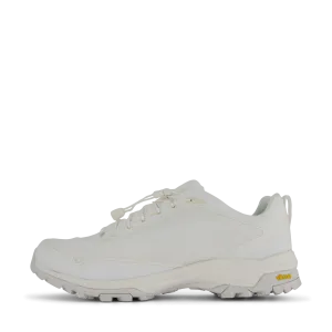 Arktisk Laced Up Runner V02 White