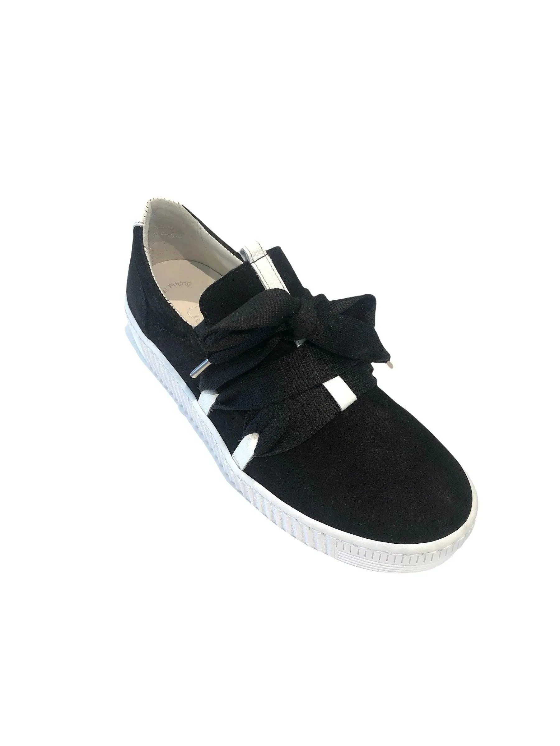 Bow Sneaker - Black