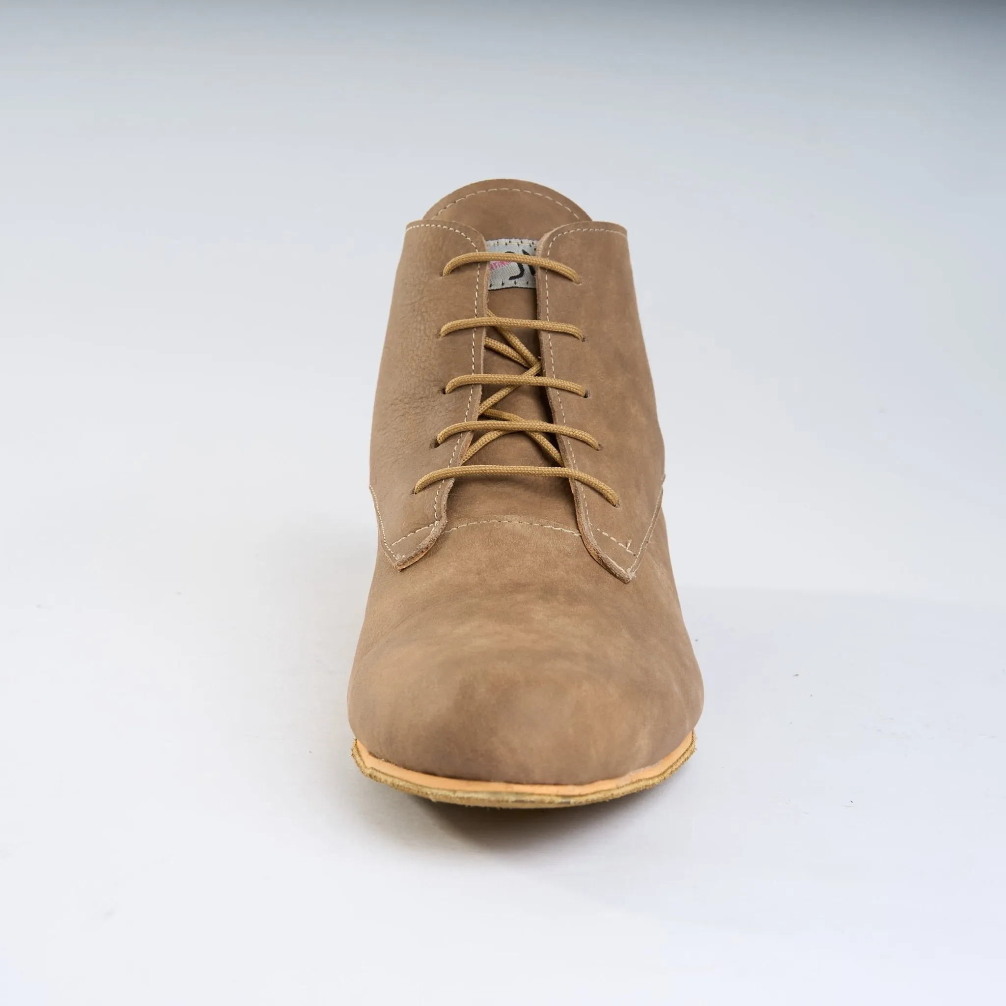 Elegant Light Brown - Handmade Tango Trainers - Gonzalo 9512