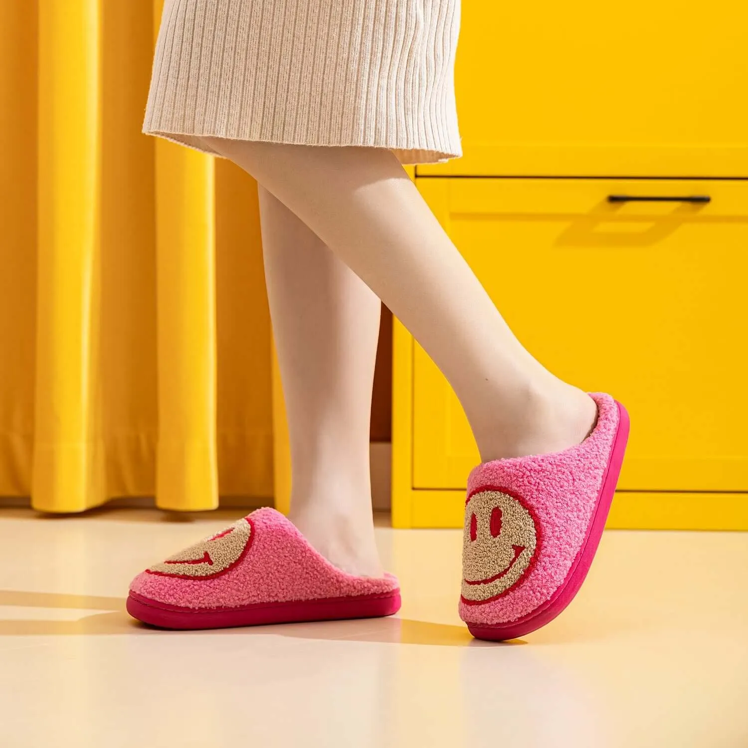 Fuchsia Melody Smiley Face Slip-on Slippers