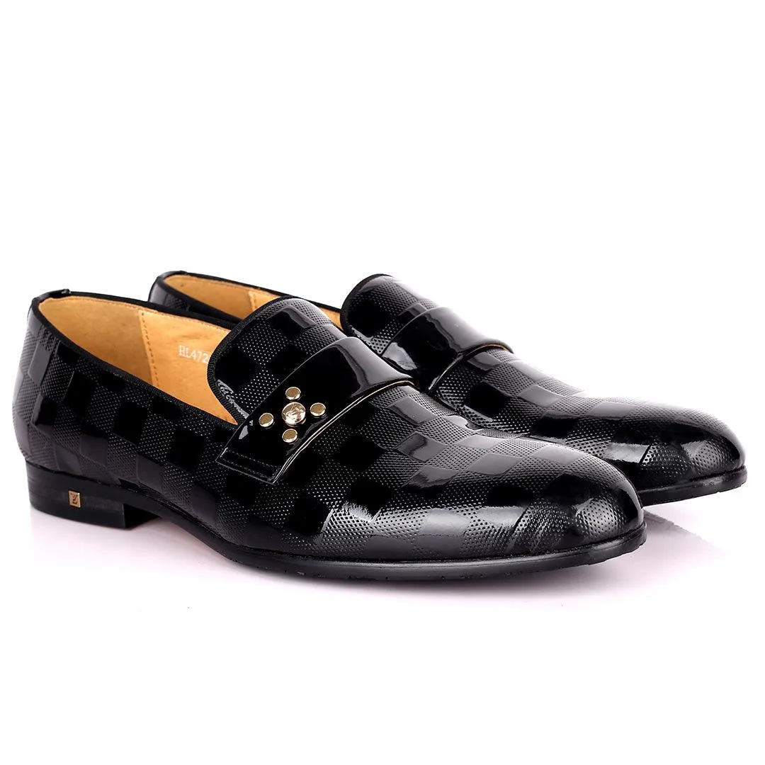 Lou Elegant Glossy Checkers Designed Black Formal Shoe