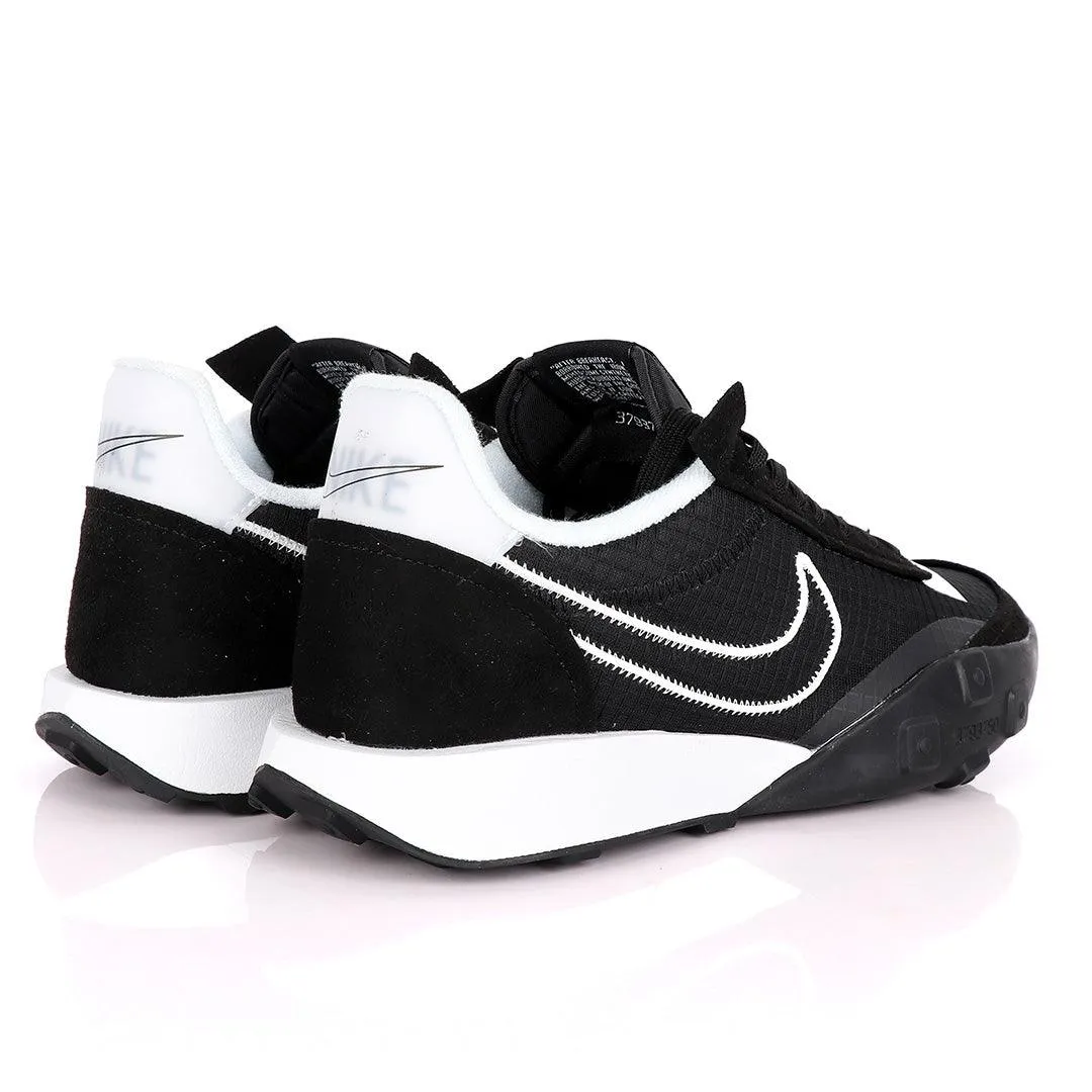 NK Waffle Racer Black And White Sneakers