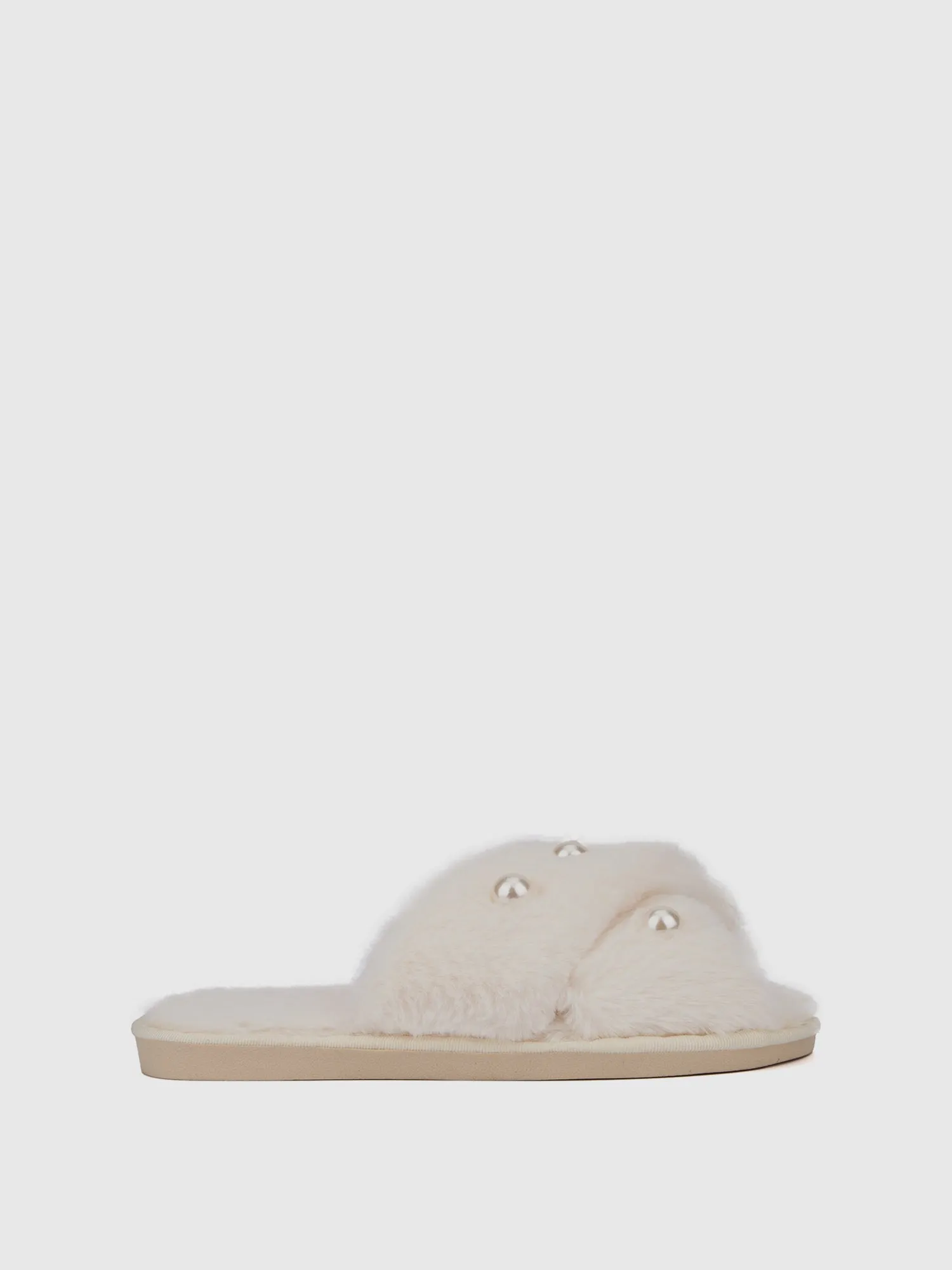 Pearl Criss Cross Slipper