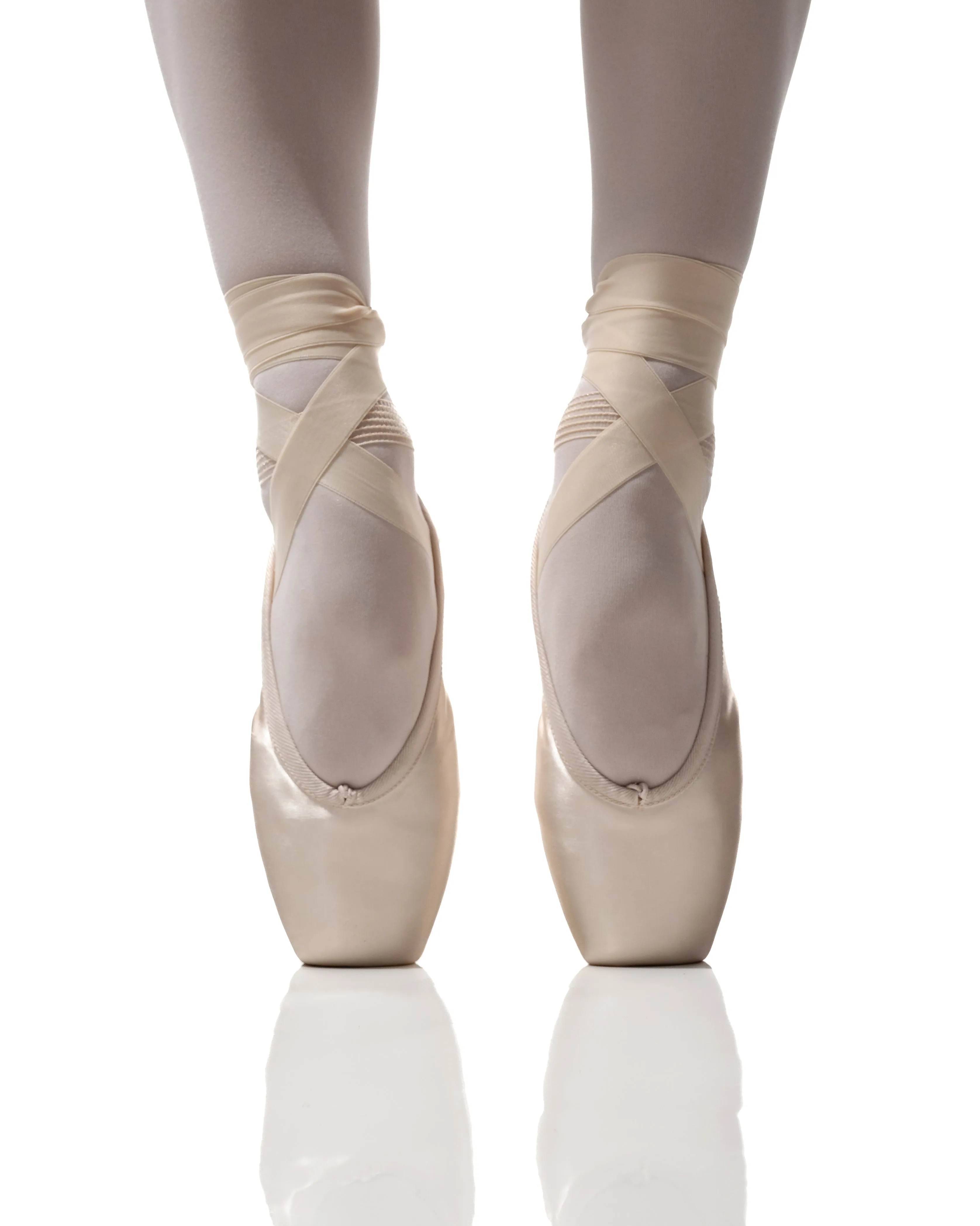 R-Class CL60 Crescenda Pointe Shoe M